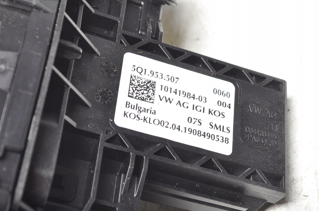 GOLF VII COMBINED SWITCH 5Q1953507 5Q1953549