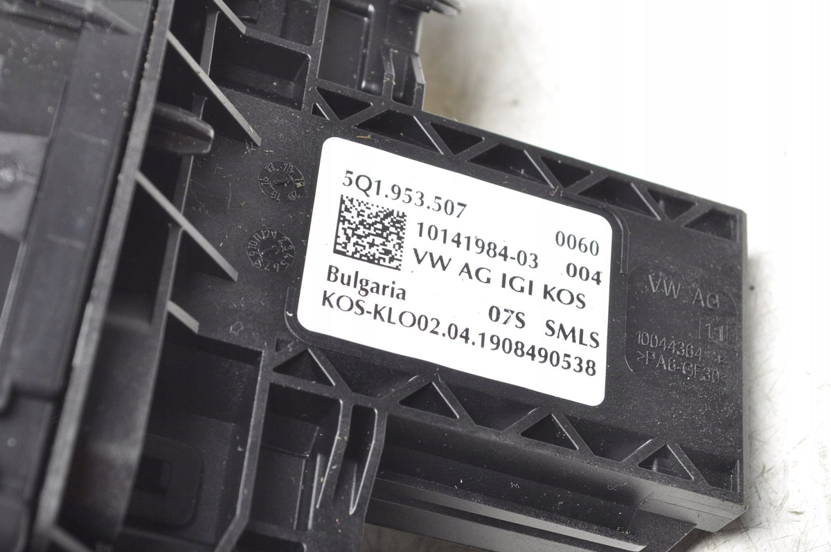 GOLF VII COMBINED SWITCH 5Q1953507 5Q1953549
