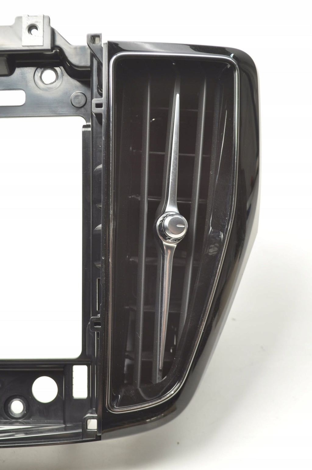 GRILLE RADIO FRAME VOLVO XC60 II 31417742