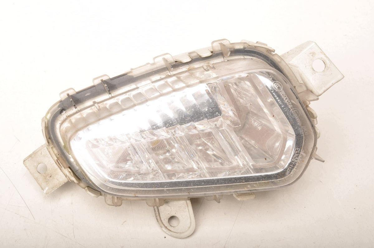 HALOGEN RIGHT VOLVO V40 II 31323116