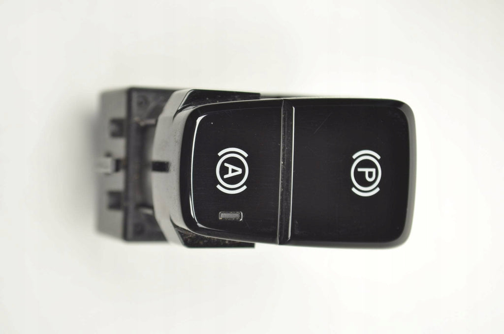 HANDBRAKE BUTTON VOLVO XC40 31456219