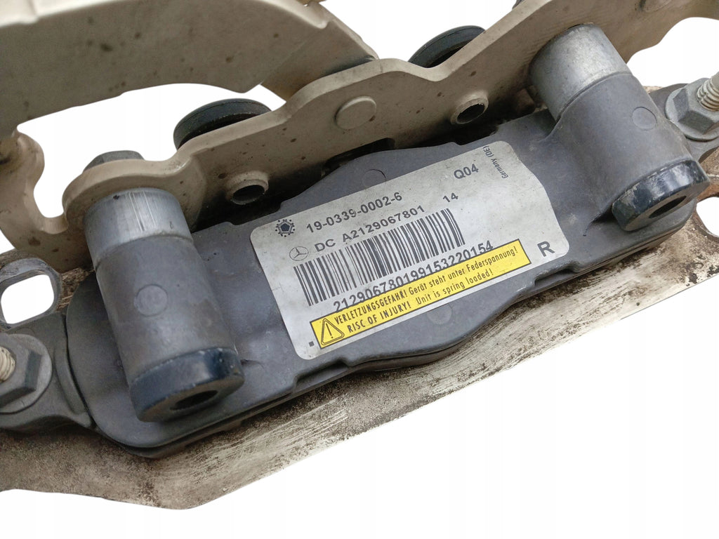 HINGE MASK CARTRIDGE RIGHT FRONT MERCEDES E W212 A2129067801
