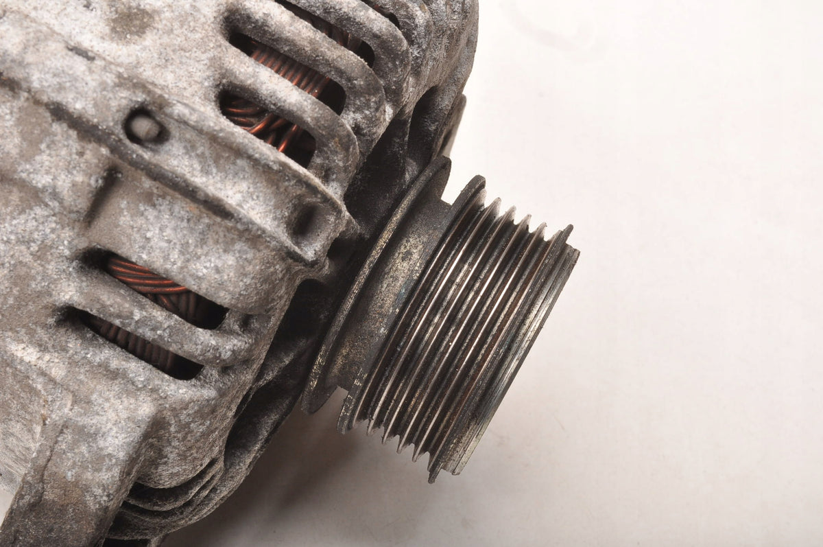 HYUNDAI I20 1.4 CDTI 75HP ALTERNATOR 37300-2A400