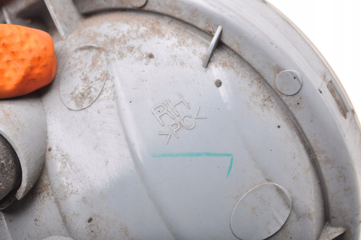 HYUNDAI I20 HALOGEN RIGHT 92202-1J0