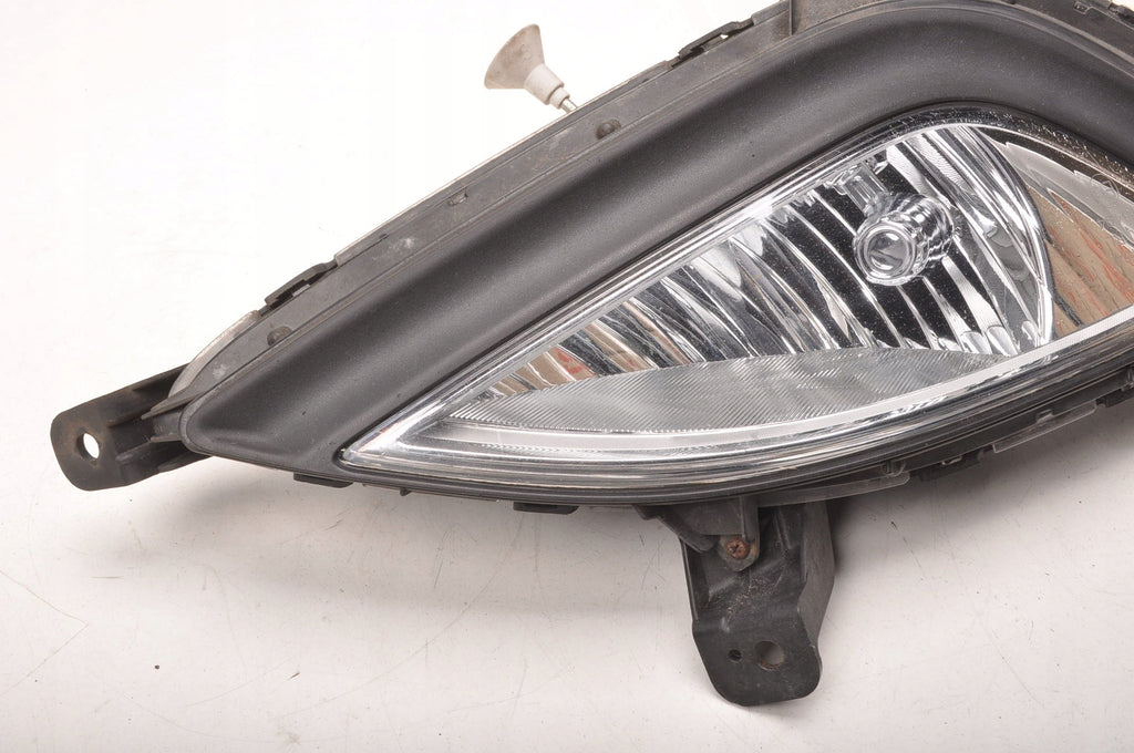 HYUNDAI I20 HALOGEN RIGHT LIFT