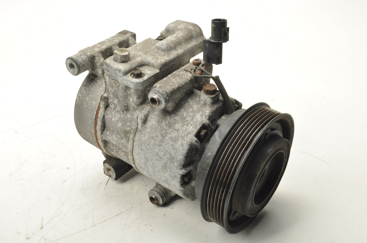 HYUNDAI I20 I30 1.4 16V 101KM AIR CONDITIONING COMPRESSOR DV08-0100