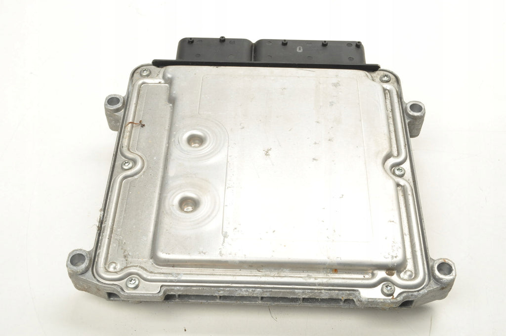 HYUNDAI I20 I30 1.4 16V 101KM COMPUTER ENGINE DRIVER 39125-2B062