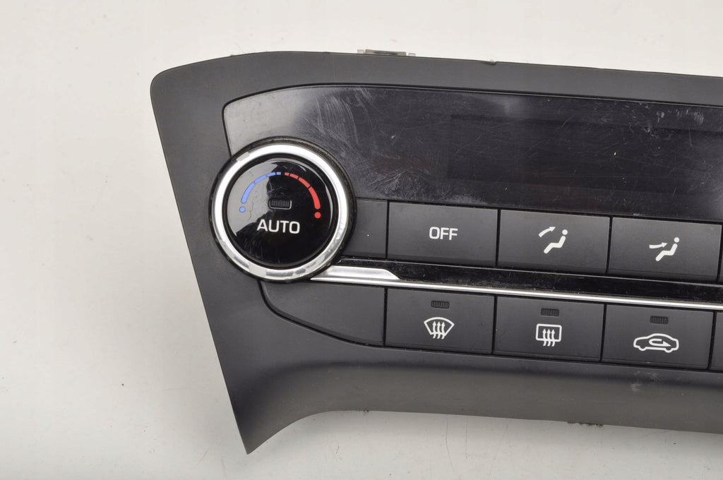 HYUNDAI I20 II PANEL AIR CONDITIONING SWITCH 97250-XXXXX