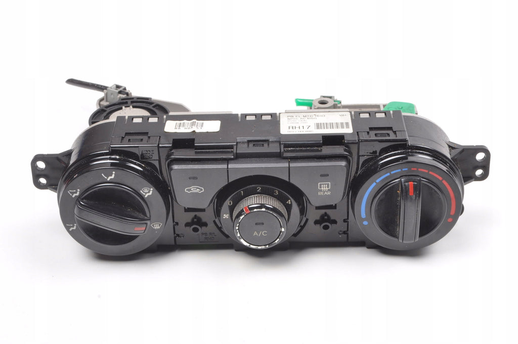 HYUNDAI I20 PANEL AIR CONDITIONING SWITCH LIFT 97250-1J640