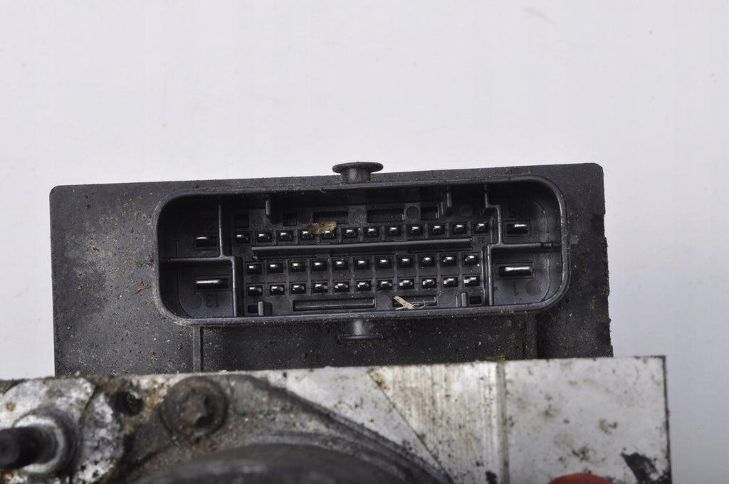 HYUNDAI I20 PUMP ABS 58910-11200