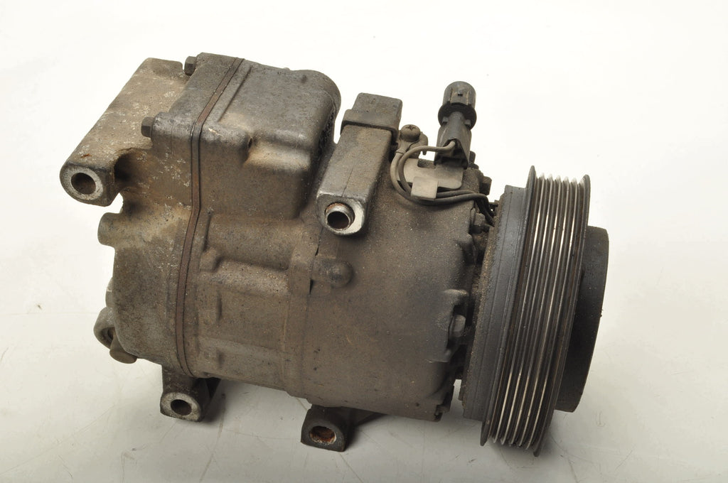 HYUNDAI I30 AND 1.4 16V AIR CONDITIONING COMPRESSOR
