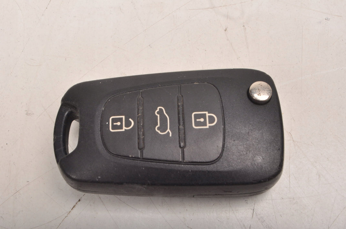 HYUNDAI I30 AND KEY REMOTE CONTROL HA-T005 040-433-EU-TP