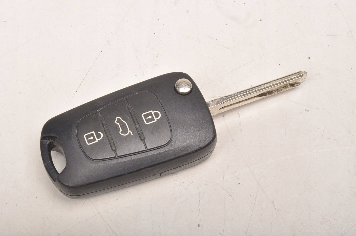 HYUNDAI I30 AND KEY REMOTE CONTROL HA-T005 040-433-EU-TP