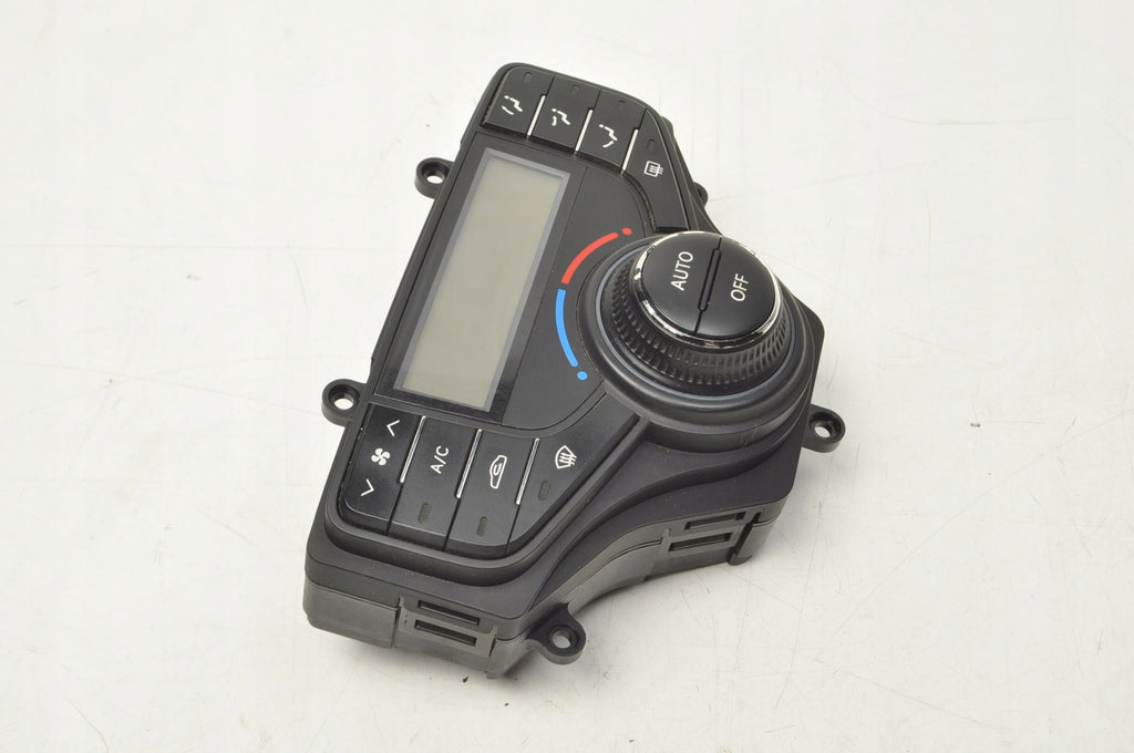 HYUNDAI I30 AND PANEL AIR CONDITIONING SWITCH 97250-2L600