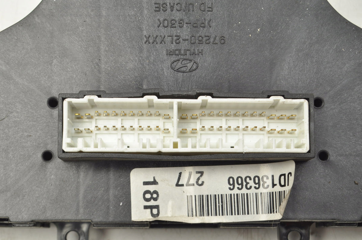 HYUNDAI I30 AND PANEL AIR CONDITIONING SWITCH 97250-2L600