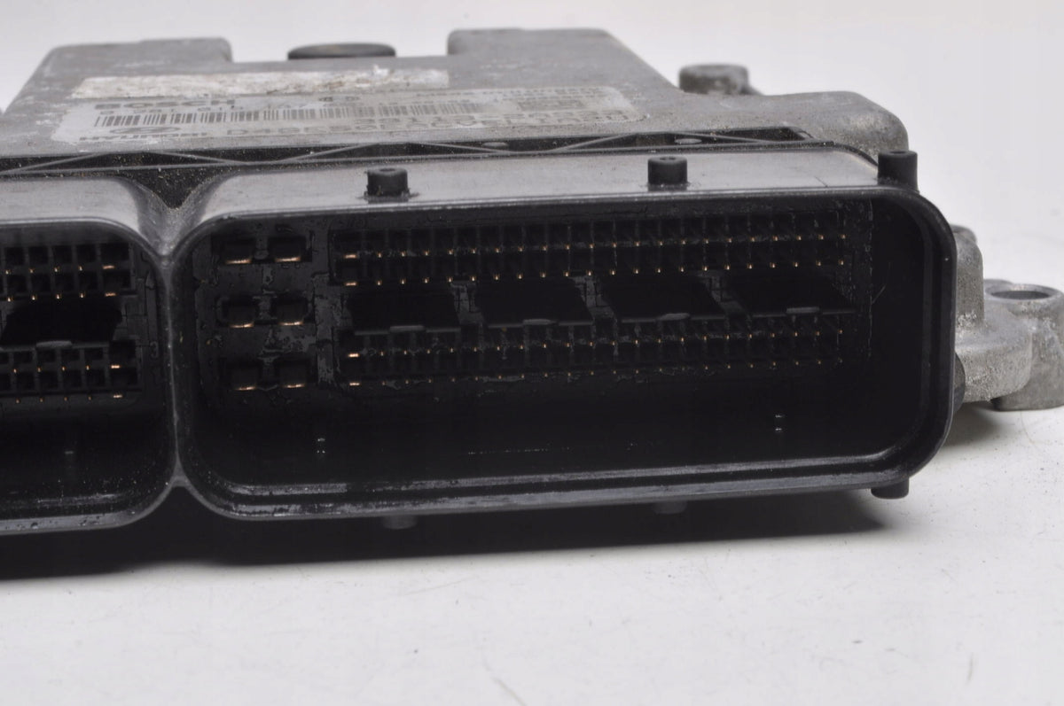 HYUNDAI I30 II 1.6 CDTI 110HP COMPUTER ENGINE DRIVER 39113-2A933