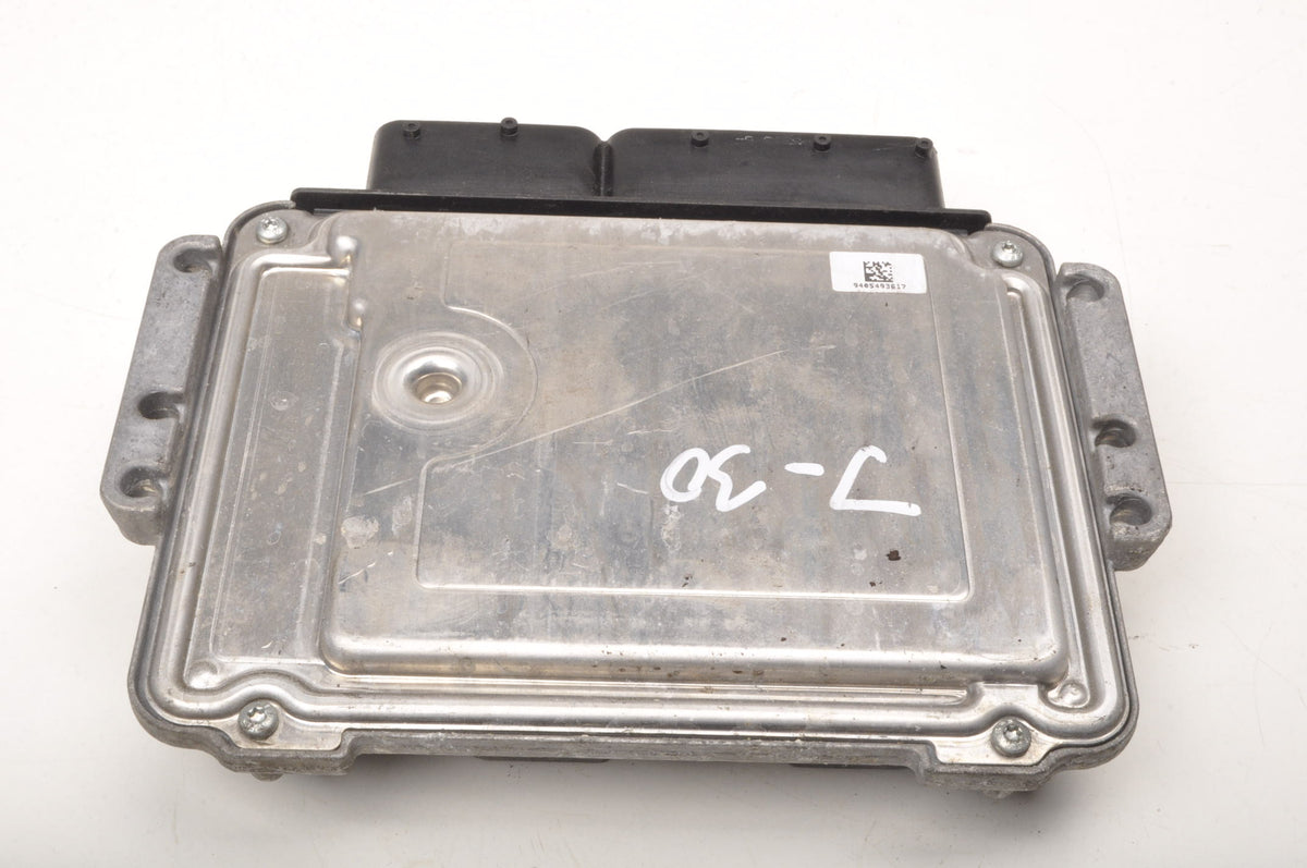 HYUNDAI I30 II 1.6 CRDI 110KM COMPUTER ENGINE DRIVER 39113-2A933