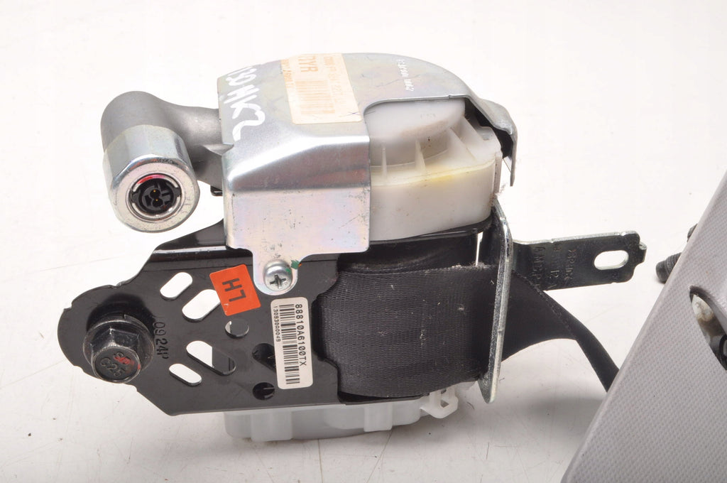 HYUNDAI I30 II SEAT BELT LEFT FRONT HB 5D 88810-A6100