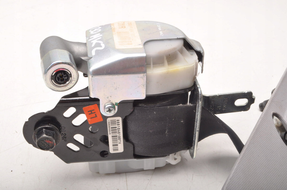 HYUNDAI I30 II SEAT BELT LEFT FRONT HB 5D 88810-A6100