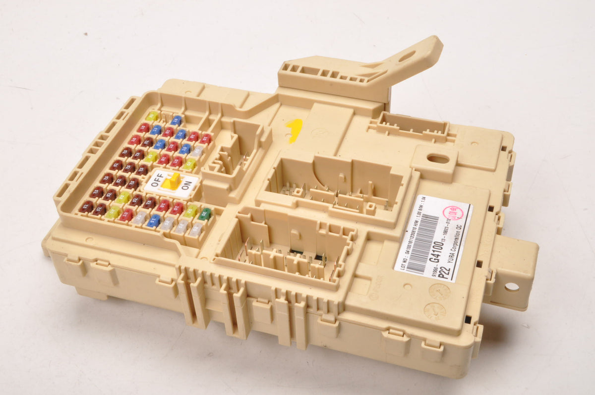 HYUNDAI I30 III 1.0 T-GDI FUSE BOX 91950-G4100