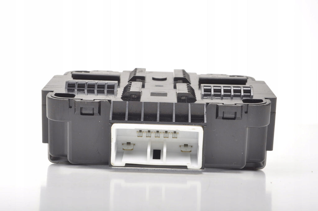 HYUNDAI I30 III MODULE RELAY LDC 95300-G4000