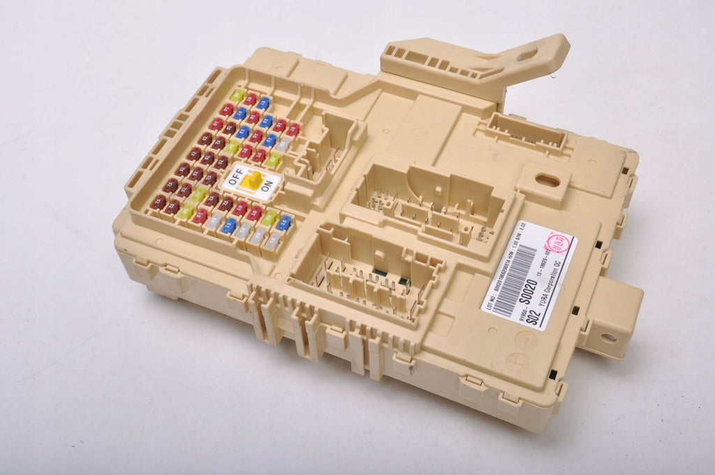 HYUNDAI I30 III N FUSE BOX 91950-S0020