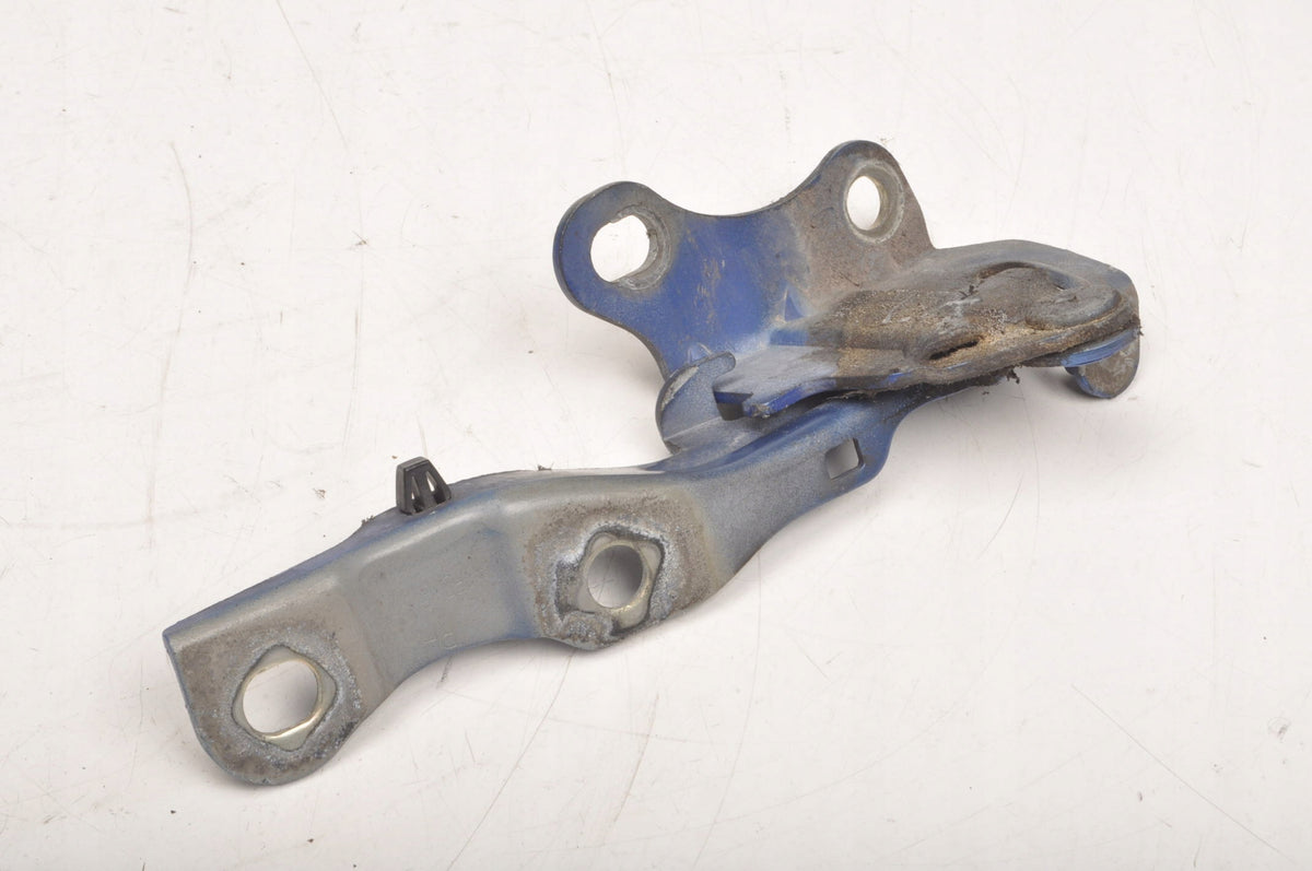 HYUNDAI I30 MASK HINGE AND SET