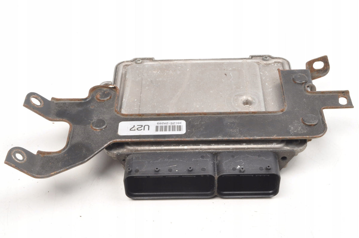 HYUNDAI I40 1.7 CDTI 136M COMPUTER ENGINE DRIVER 39120-2A209 HANDLE