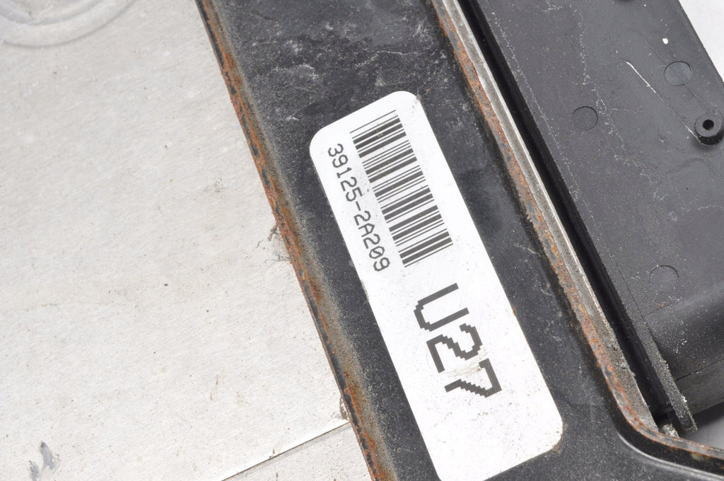 HYUNDAI I40 1.7 CDTI 136M COMPUTER ENGINE DRIVER 39120-2A209 HANDLE