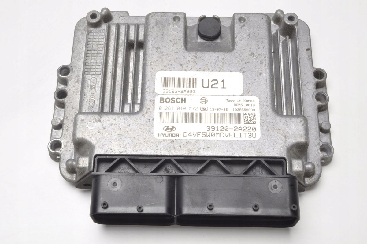 HYUNDAI I40 1.7 CDTI 136M COMPUTER ENGINE DRIVER 39120-2A220