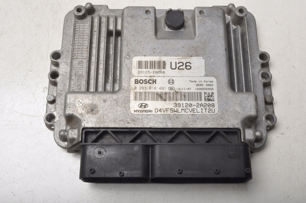 HYUNDAI I40 1.7 CRDI ENGINE CONTROLLER 39120-2A208