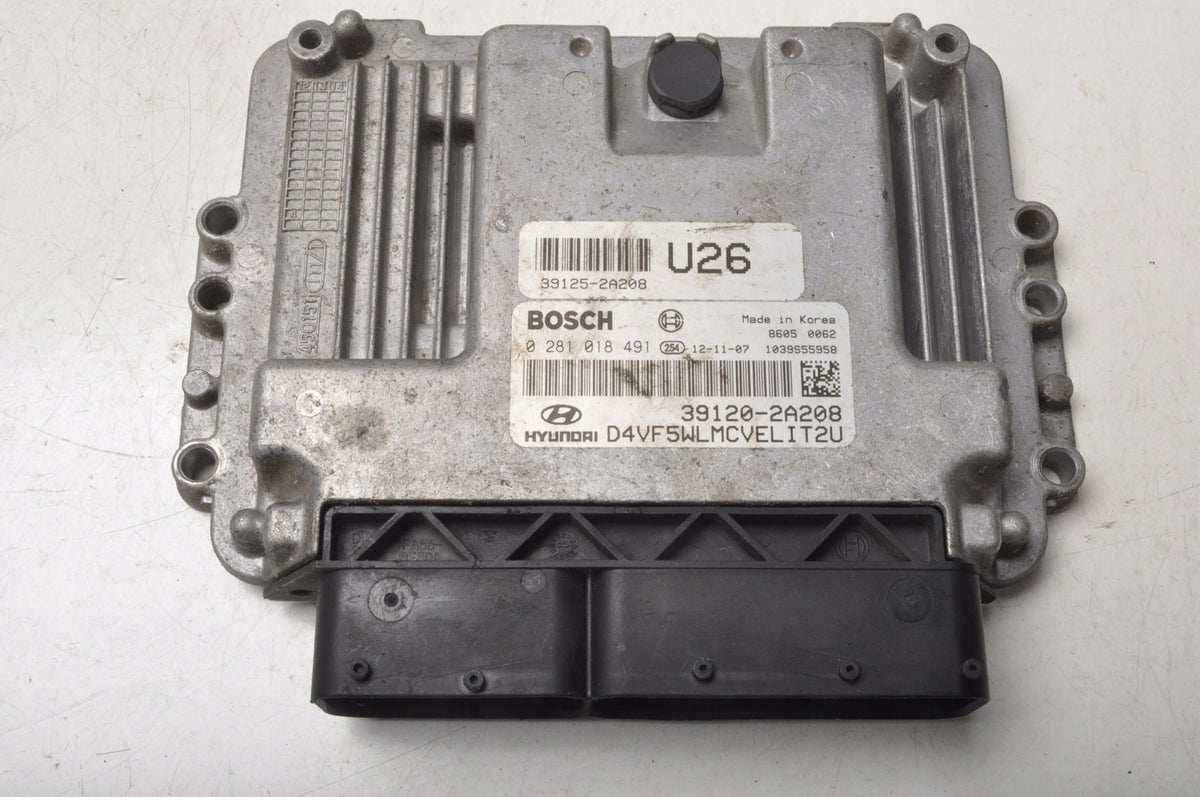 HYUNDAI I40 1.7 CRDI ENGINE CONTROLLER 39120-2A208