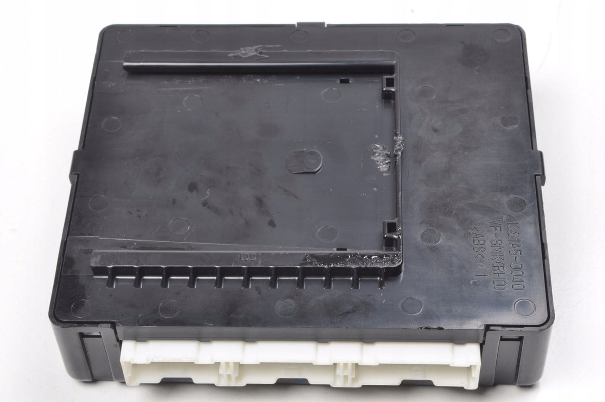 HYUNDAI I40 COMFORT MODULE LIFT RELAY 95480-3Z033