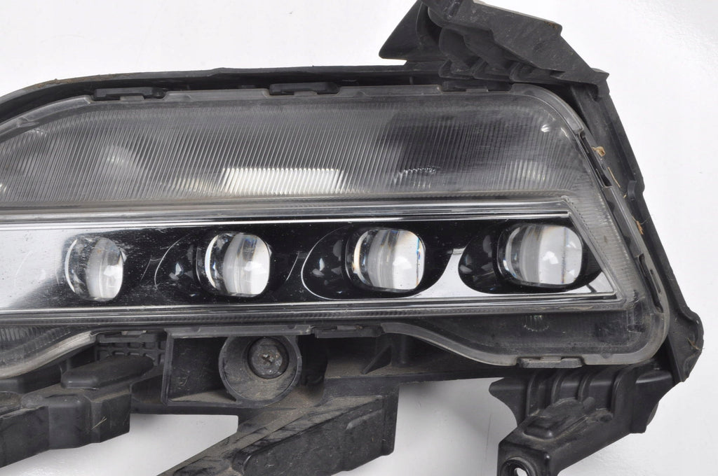 HYUNDAI I40 LED LAMP 92201-3Z5 LEFT