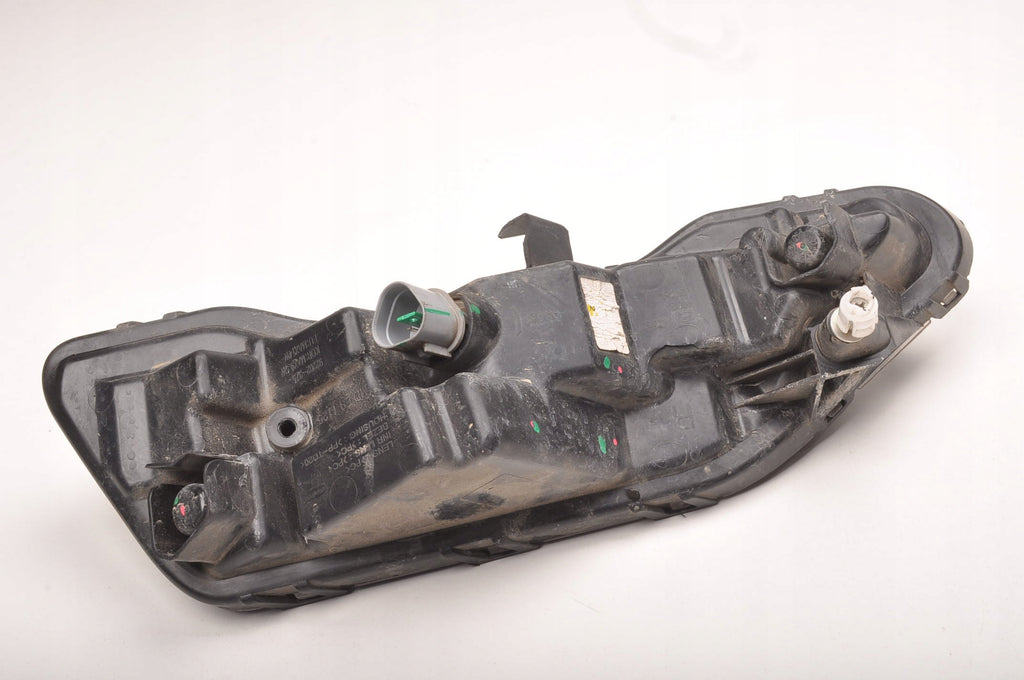 HYUNDAI I40 LED LAMP LIFT 92202-3Z5 RIGHT