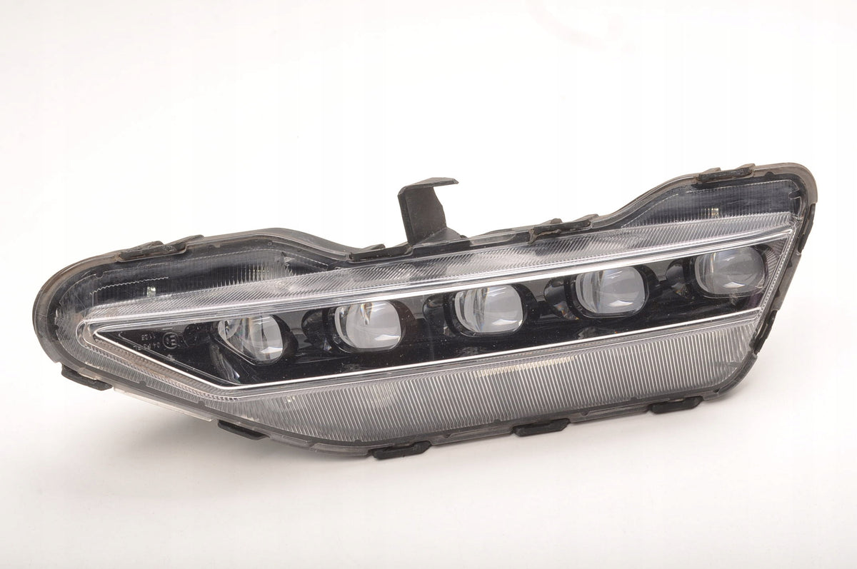 HYUNDAI I40 LED LAMP LIFT 92202-3Z5 RIGHT
