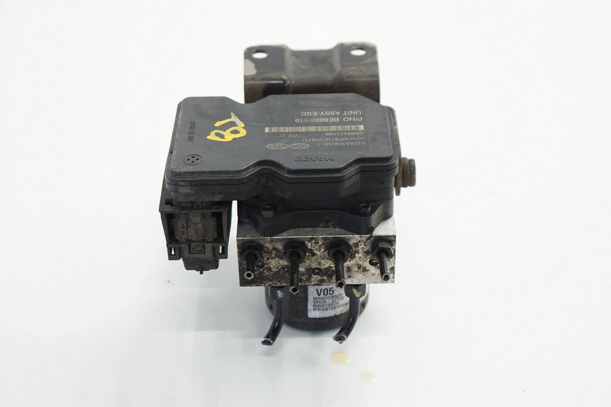 HYUNDAI I40 LIFT 17R 1.7 CRDI BRAKE PUMP ABS 58920-3Z770