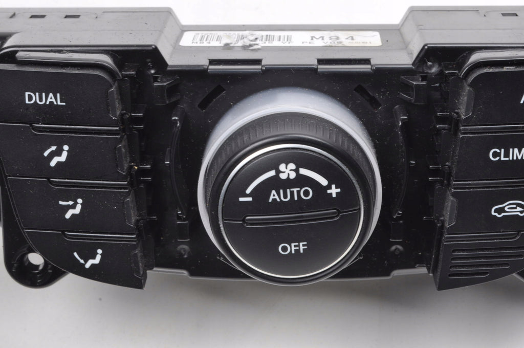 HYUNDAI I40 PANEL AIR CONDITIONING SWITCH 97250-3ZAE0