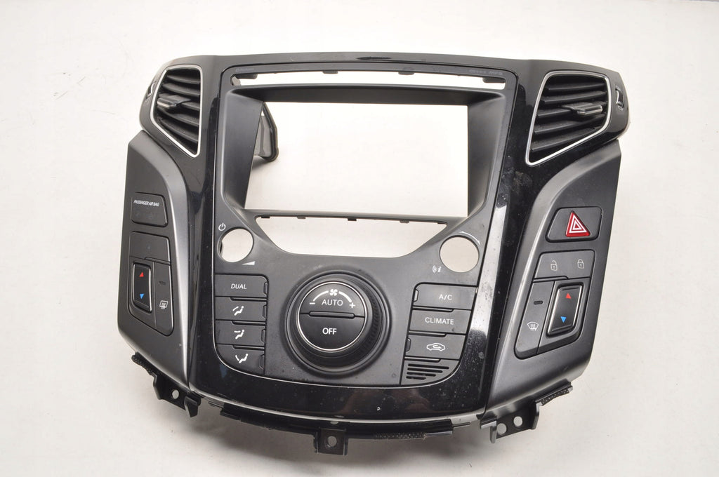 HYUNDAI I40 PANEL AIR CONDITIONING SWITCH 97250-3ZXXX
