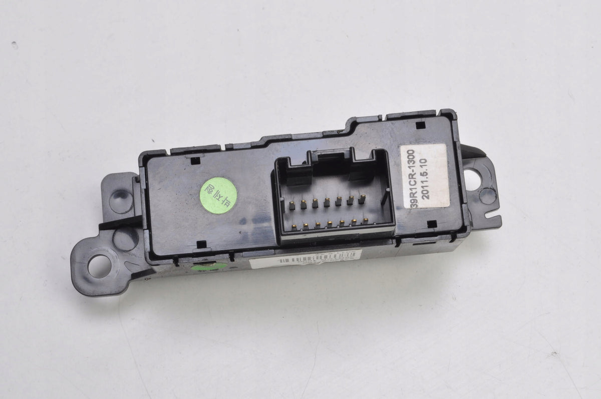 HYUNDAI I40 SEAT HEATING BUTTON RIGHT 93730-3Z700