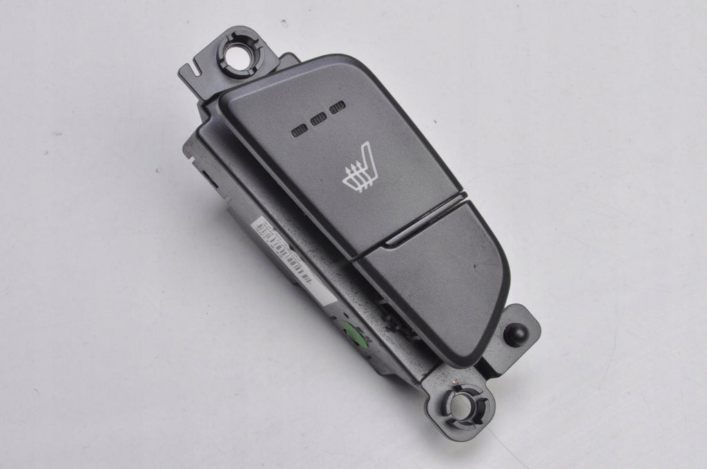 HYUNDAI I40 SEAT HEATING BUTTON RIGHT 93730-3Z700