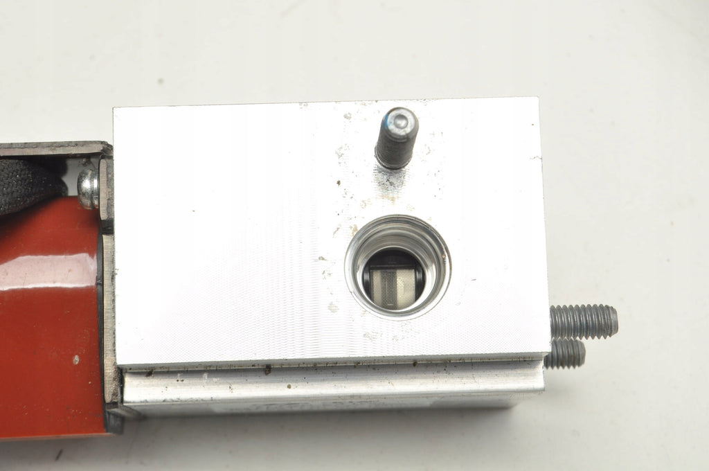 HYUNDAI IONIQ AIR CONDITIONING EXPANSION VALVE 97725-E4100