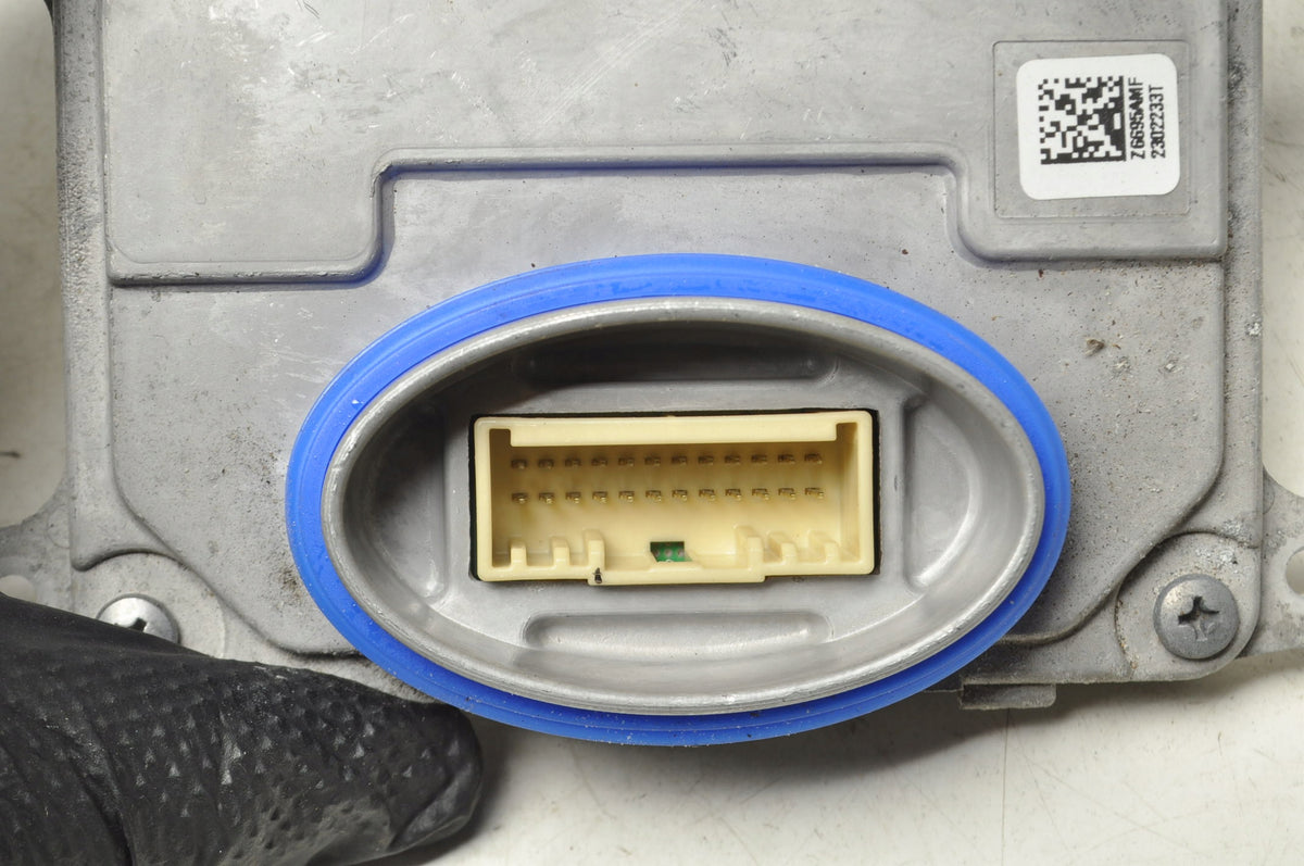 HYUNDAI IONIQ CONVERTER 92101-G2200