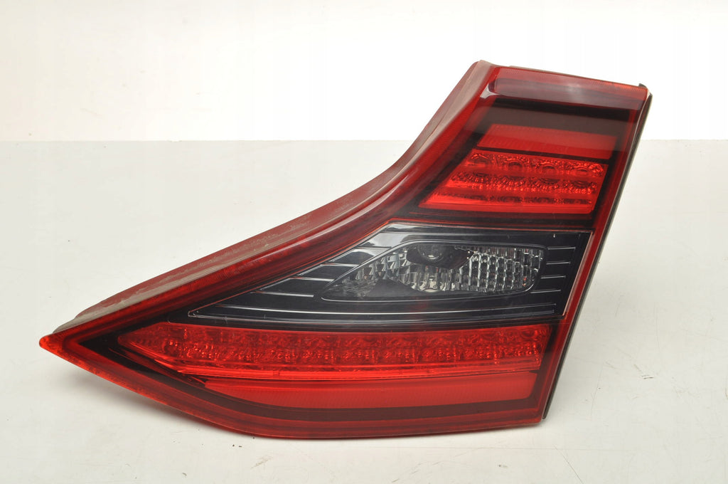 HYUNDAI IONIQ LAMP RIGHT REAR FLAP 92404-G2 HB 5D