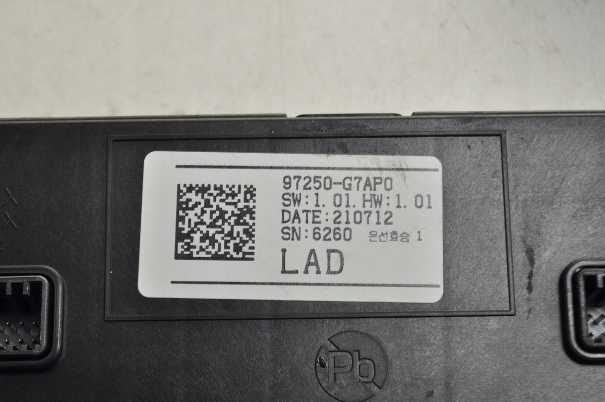 HYUNDAI IONIQ PANEL AIR CONDITIONING SWITCH 97250-G7AP0