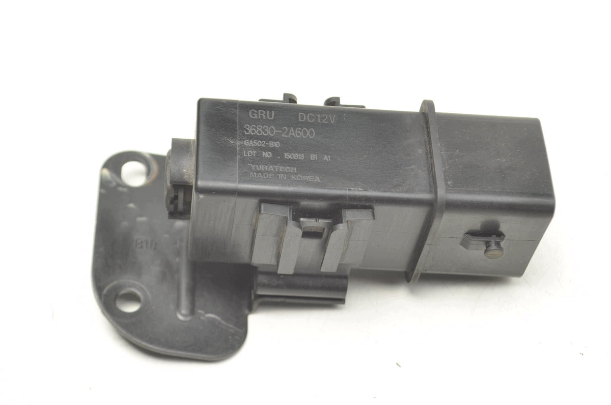 HYUNDAI IX20 36830-2A600 LIFT RELAY MODULE