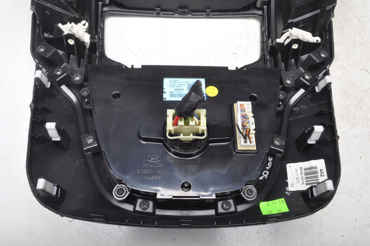 HYUNDAI IX20 AIR CONDITIONING PANEL 97250-1K0704X