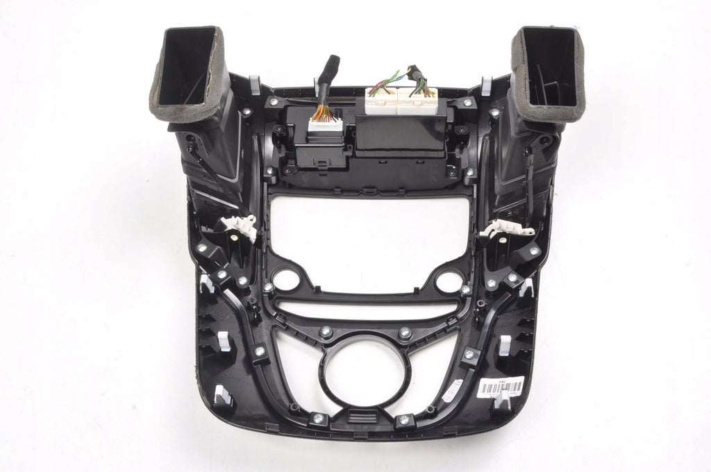 HYUNDAI IX20 GRILLE RADIO AIR SUPPLY PANEL FRAME 84743-1K000