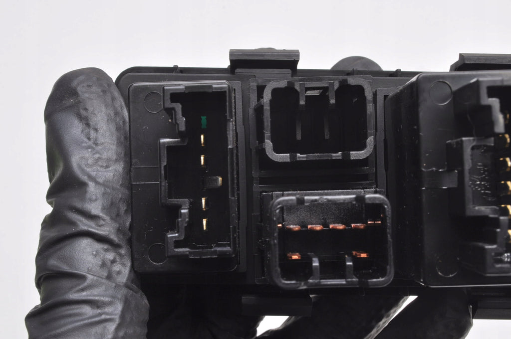 HYUNDAI IX20 SWITCH PANEL 93300-1K750EQ