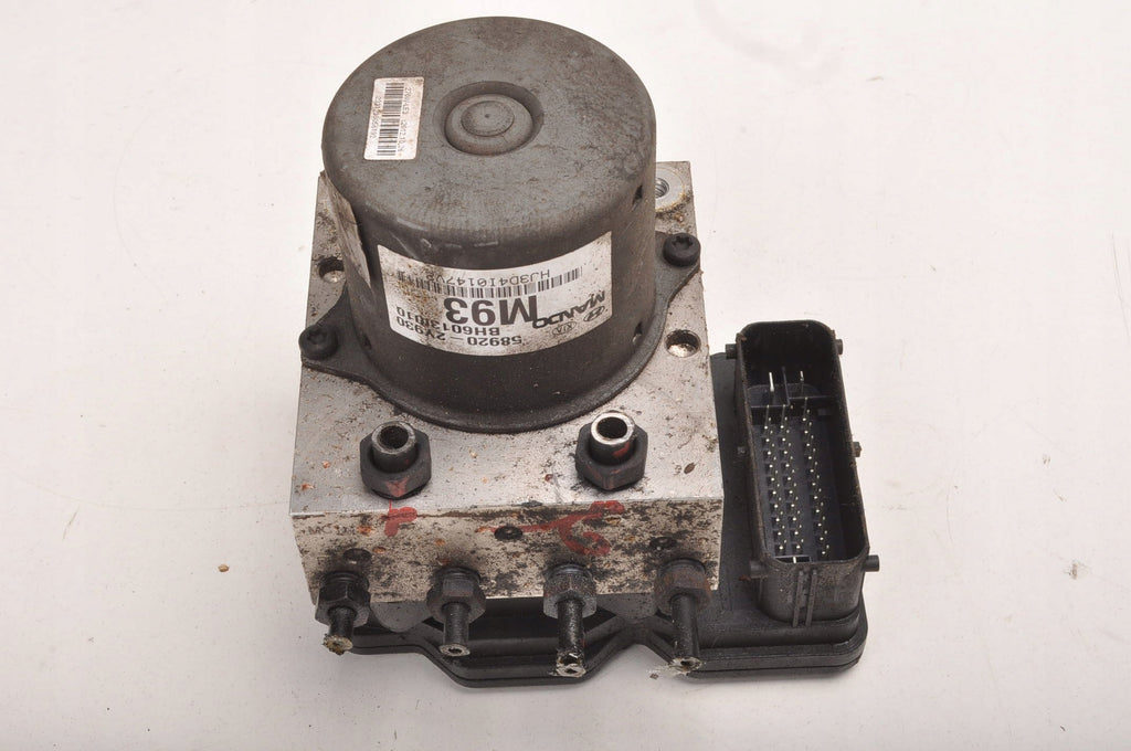 HYUNDAI IX35 1.6 GDi 135HP PUMP ABS 58920-2Y930
